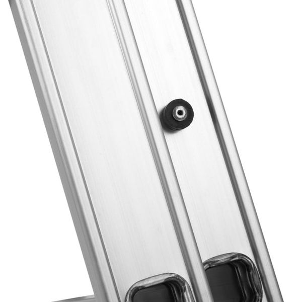 Лестница алюминиевая 3-х секционная Цветок PRO (3х9 ступенек) (110-9309) 110-9309 фото