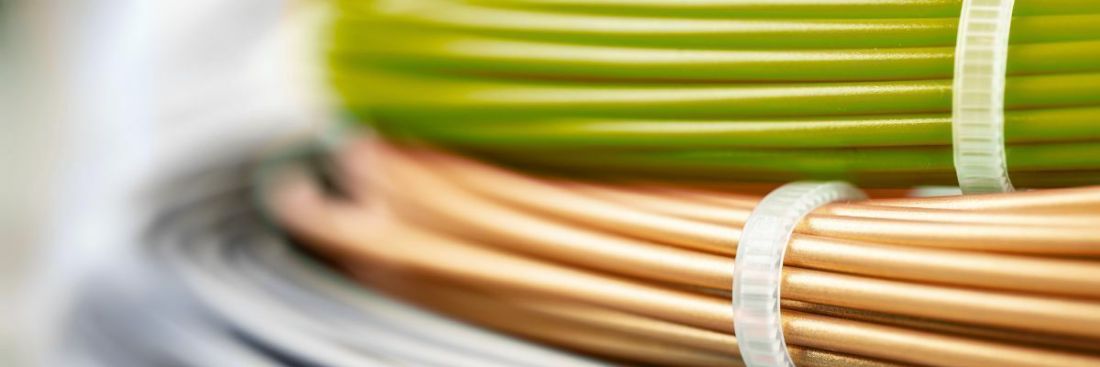 Яка різниця між кабелем і проводом