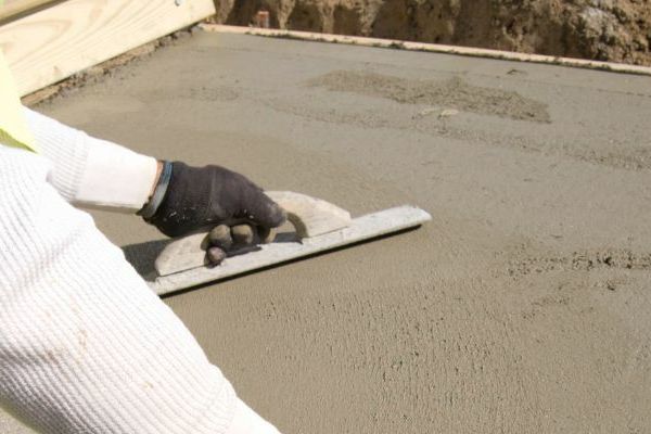 Бетон: види і властивості важливого будівельного матеріалу