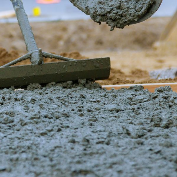 Использование добавок в цементном растворе: виды и преимущества