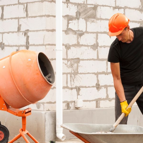 Як очистити бетонозмішувач від бетону: детальна інструкція