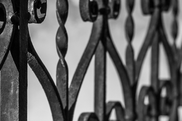 Ковані вироби: сфери використання та види