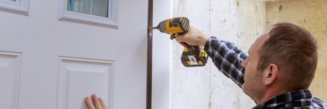 Способи та засоби герметизації дверей