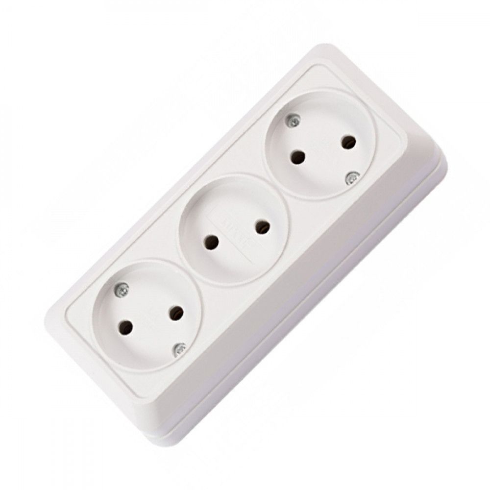Розетка потрійна без заземлення накладна біла