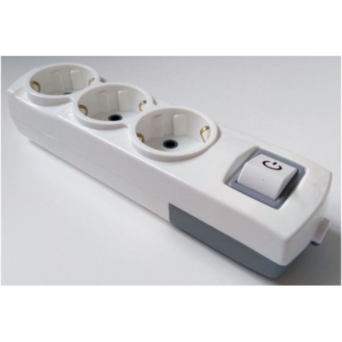 Колодка 3 гнізда із заземленням та вимикачем біла Sokol