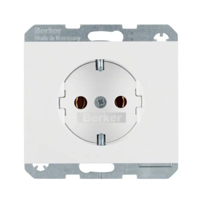 Розетка з з/к, пол. білизна, 16А/250В K.1