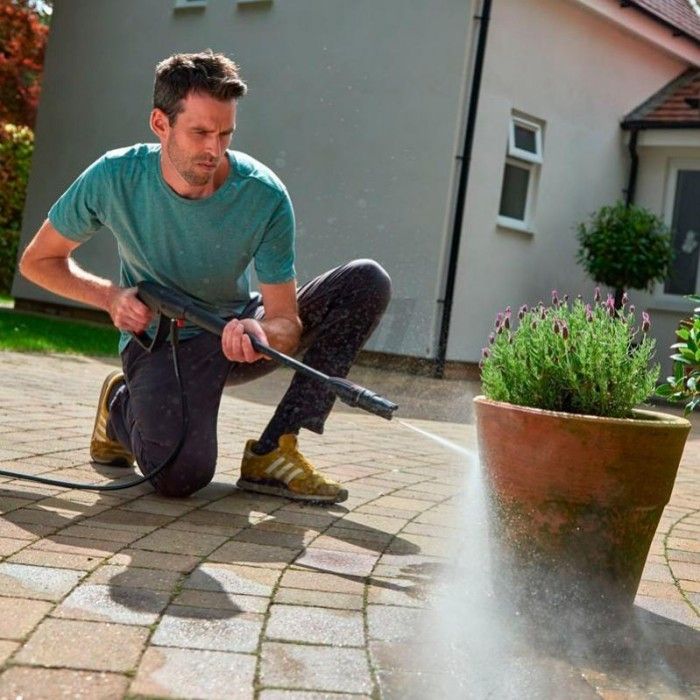 Мини-мойка высокого давления Bosch UniversalAquatak 130 (1.7 кВт, 380 л/ч) (06008A7B00)