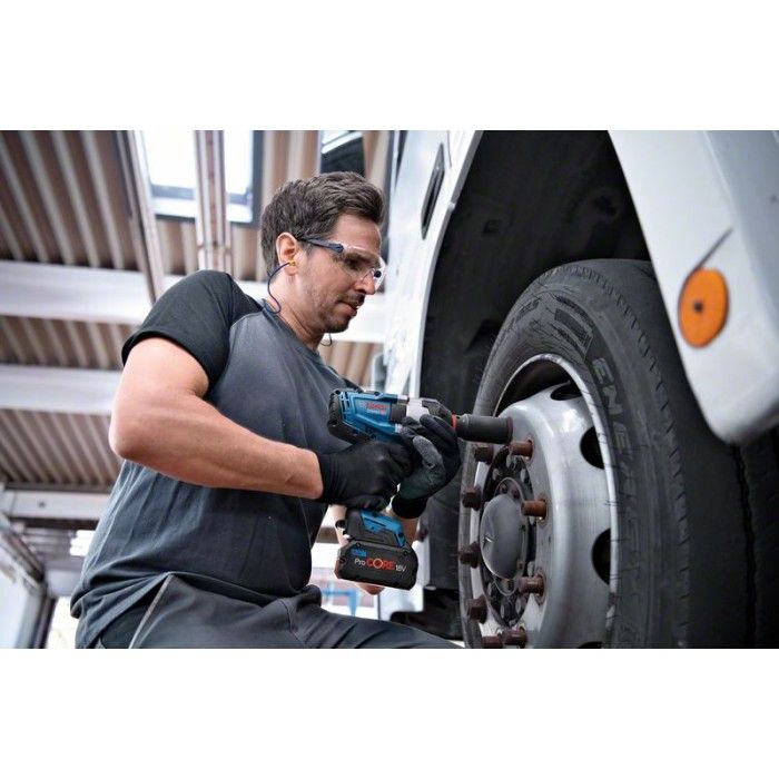 Аккумуляторный ударный гайковерт Bosch GDS 18V-1050 H (18 В, без АКБ) (06019J8500)