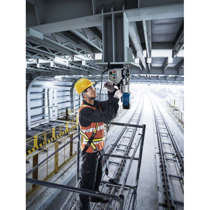 Магнітний свердлильний верстат Bosch GBM 50-2 (1.2 кВт) (06011B4020)