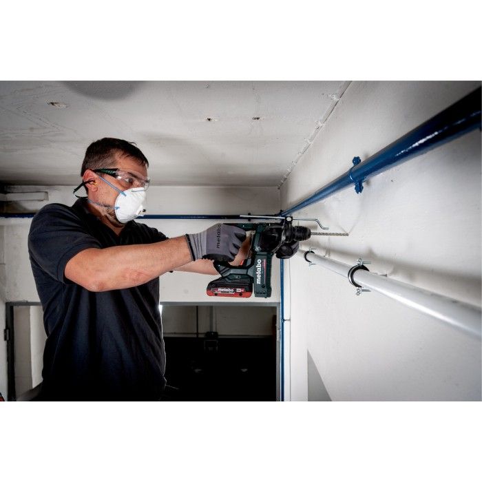 Акумуляторний перфоратор Metabo BH 18 LTX BL 16