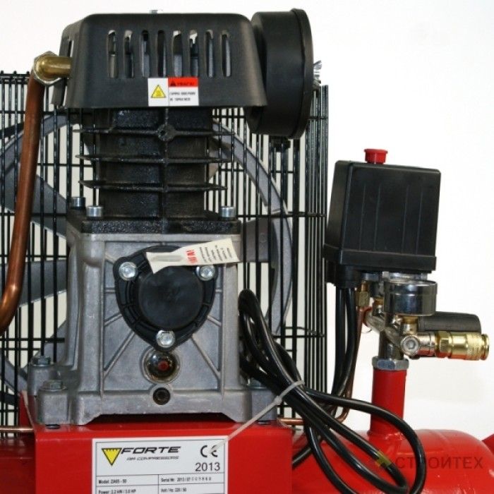 Поршневий масляний компресор Forte ZA 65-50