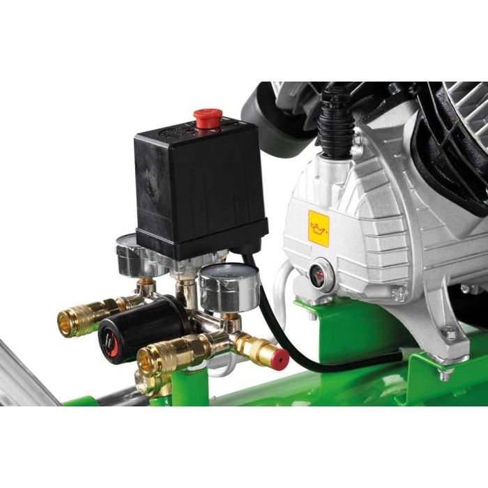 Компресор Zipper ZI-COM100-2V5 (2.2 кВт, 392 л/хв)