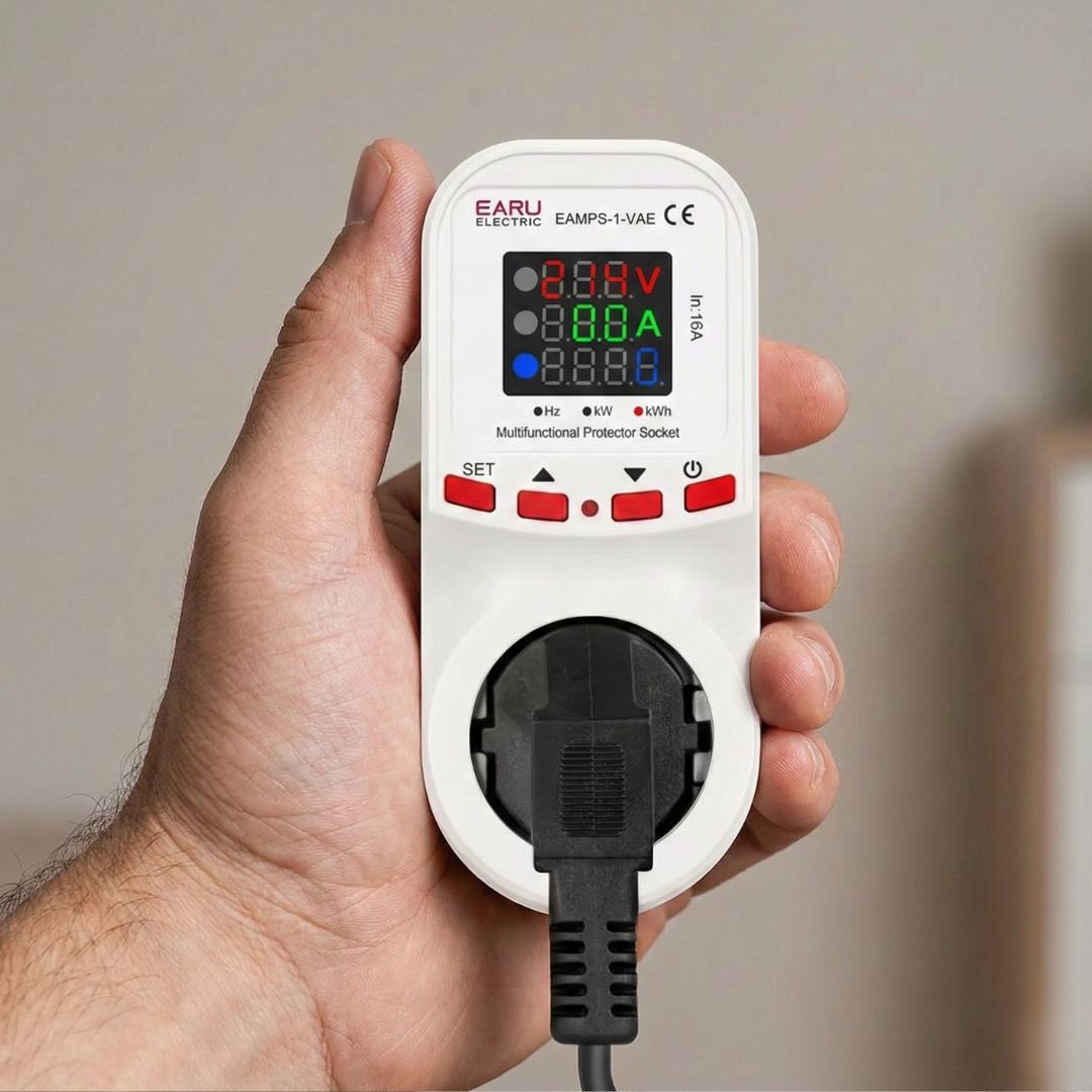 Автоматичне захисне реле в розетку EARU EAMPS-1V 16A 140–300В відсікач напруги