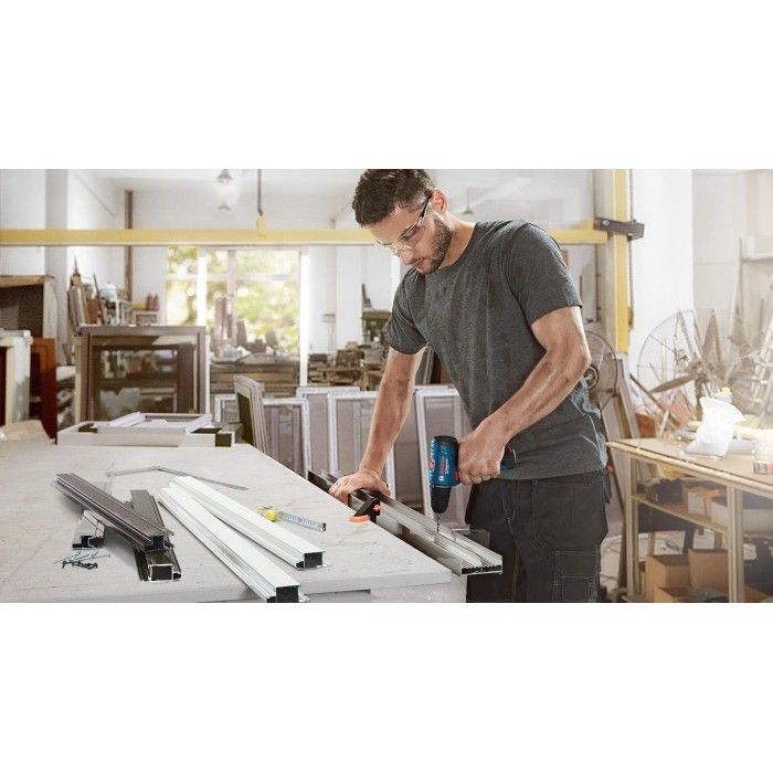 Аккумуляторная дрель-шуруповерт Bosch GSR 120-LI (12 В, 2х2 А*ч, 30 Н*м) (06019G8002)