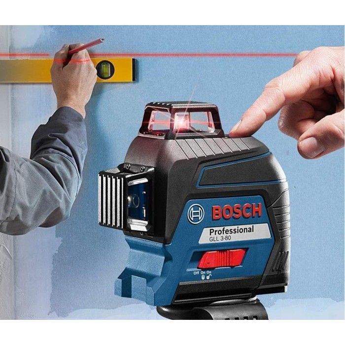 Линейный лазерный нивелир Bosch Professional GLL 3-80 + кейс