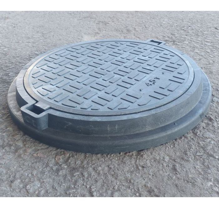 Люк усиленный полимерпесчаный канализационный ЕВРО (А15П) черный, 34 кг, d=760 мм, (4,5т)