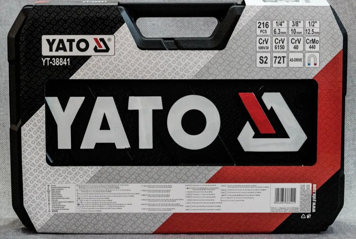 Набір головок торцевих YATO: квадрат 1/2", 3/8", 1/4" з інструментами, насадками 216 шт