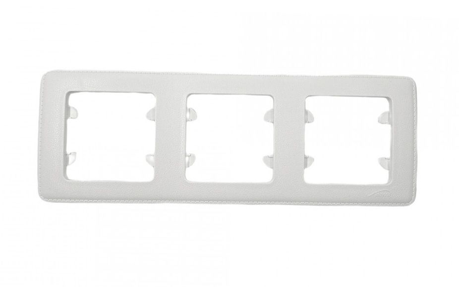 Рамка 3-місна горизонтальна біла Almera DOGU