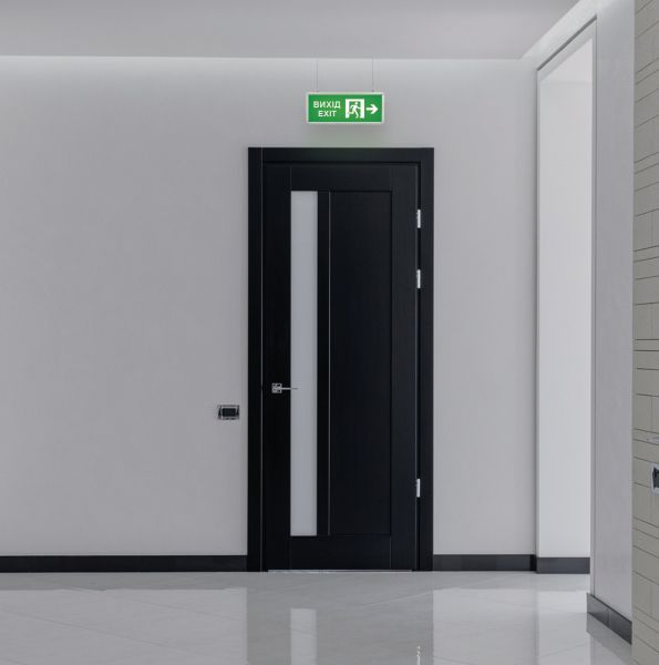 LED светильник аварийный ВЫХОД СО СТРЕЛКОЙ Двухсторонний TITANUM