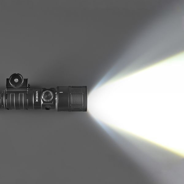 Тактичний світлодіодний ліхтарик VIDEX VLF-AT366 1000Lm 5000K