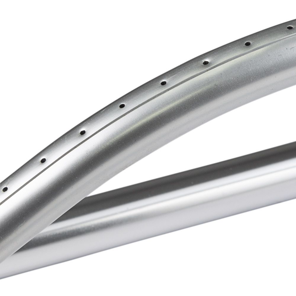 Зрошувач осциляційний 17 отворів металева Н-подібна база GRAD (5014245)