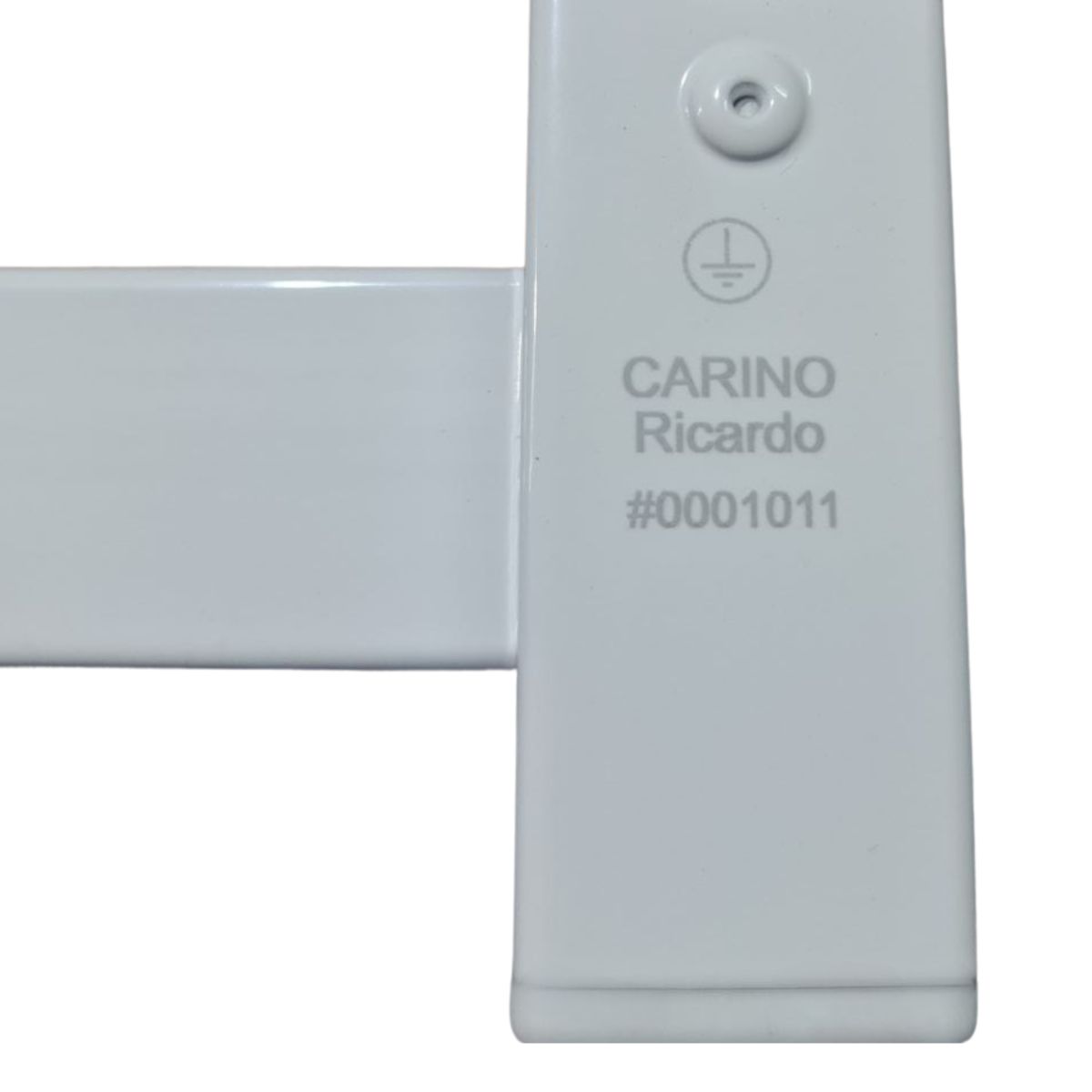 Полотенцесушитель электрический Carino RICARDO с контроллером Белый матовый 590*490