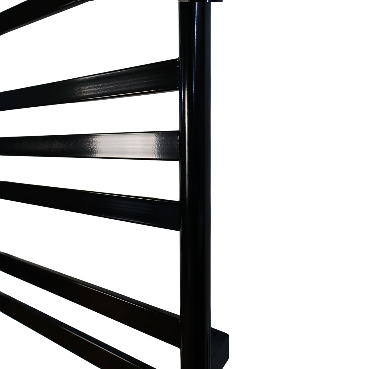 Полотенцесушитель электрический Carino MIA с кнопкой Черный глянец 590*490