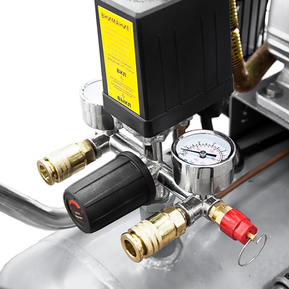 Компресор двоциліндровий пасовий (V) 2.5кВт 396л/хв 10бар 100л (2 крана) SIGMA (7044151)