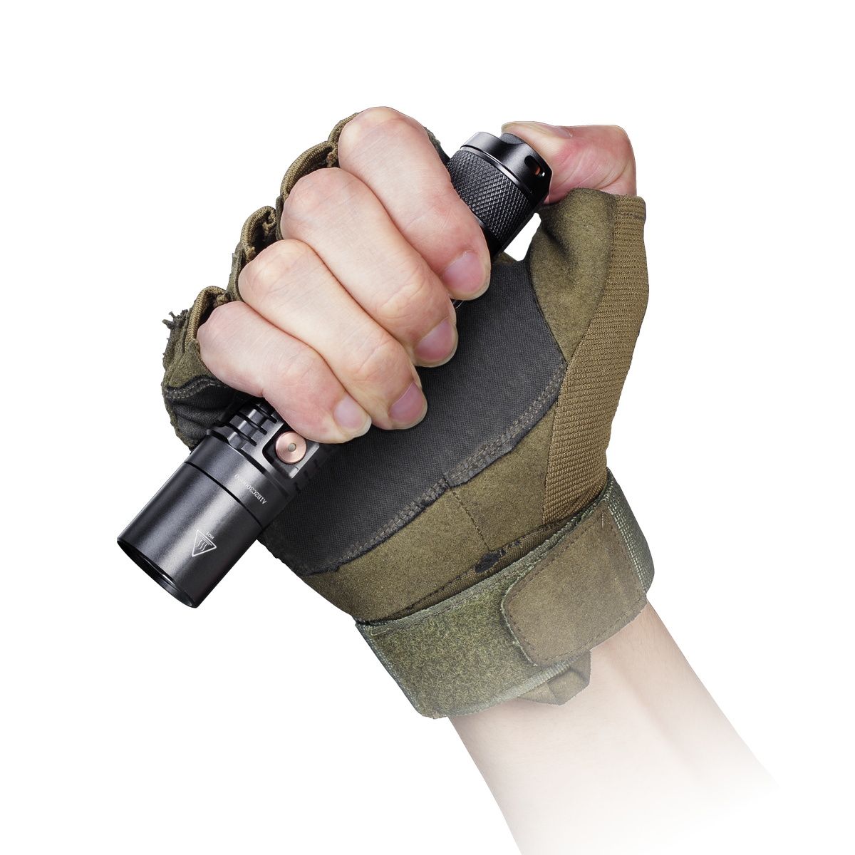 Фонарь ручной Fenix UC35 V20 CREE XP-L HI V3 фонарь ручной Fenix UC35 V20 CREE XP-L HI V3