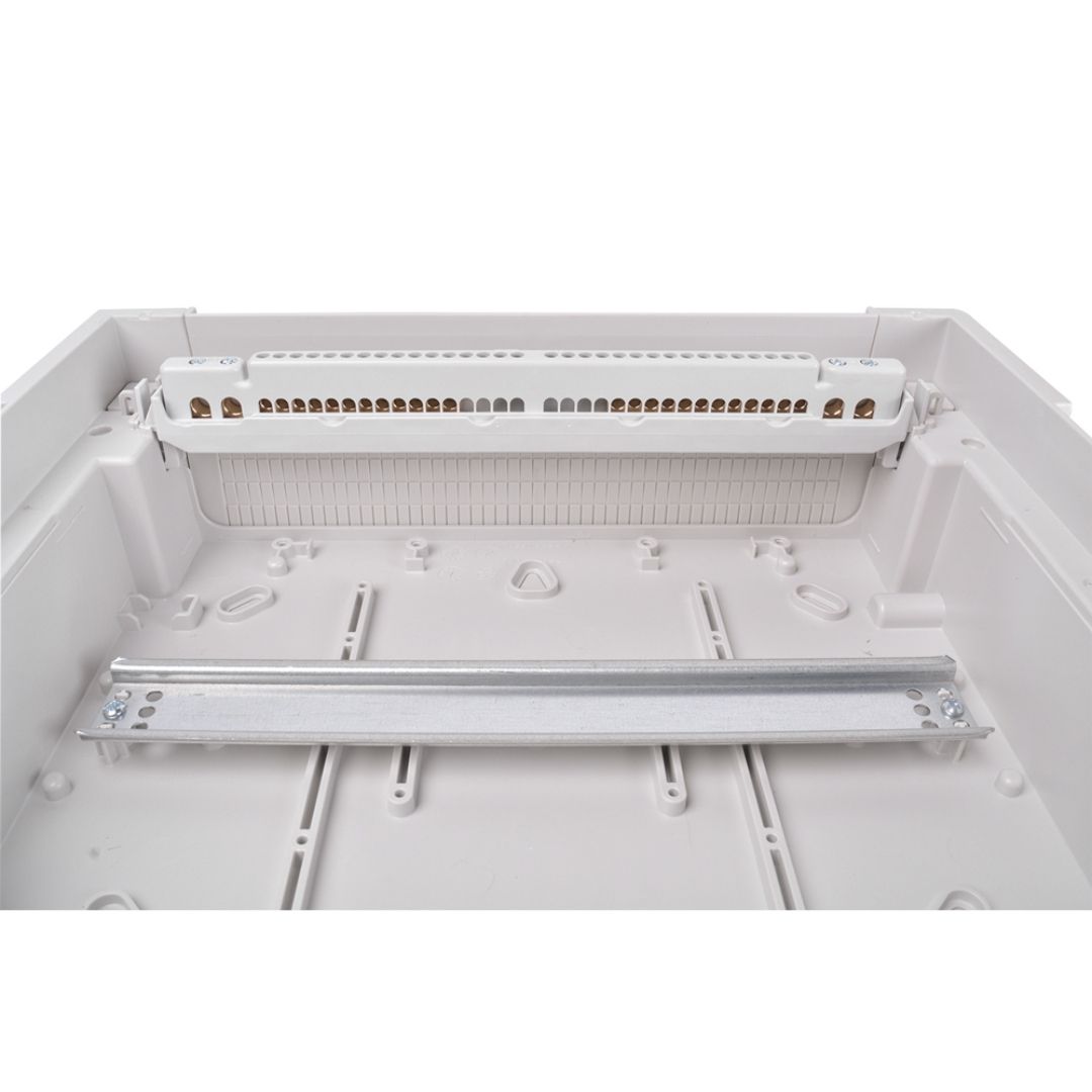 Корпус пластиковий на 28 модулів e.plbox.industrial.w.28 вбудованний, IP40