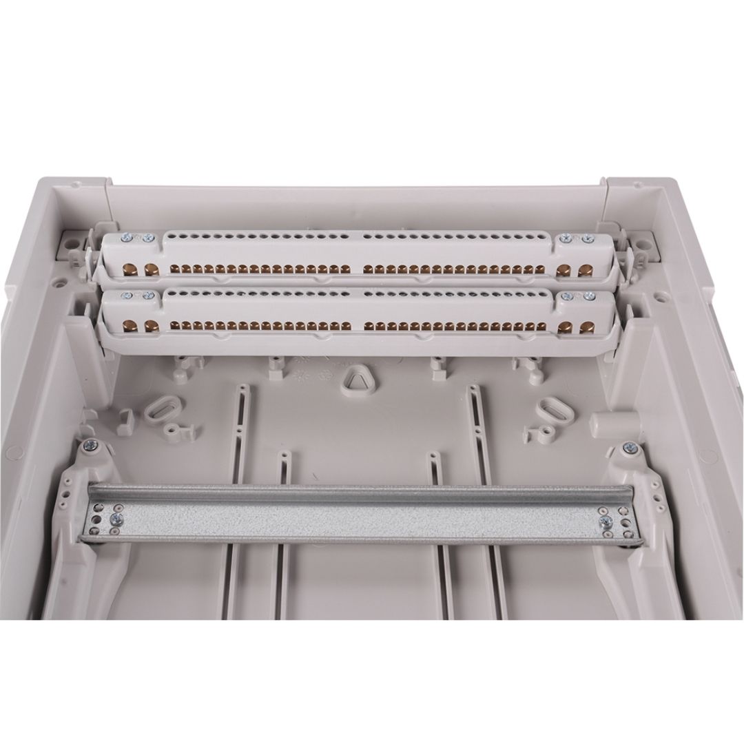 Корпус пластиковий на 56 модулів e.plbox.industrial.w.56 вбудованний, IP40