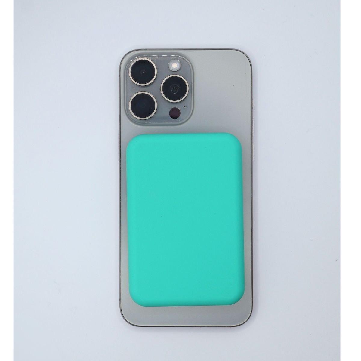 Power Bank 5000 мАг з бездротовою зарядкою, зелений